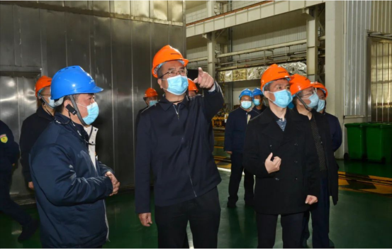 【陜鼓集團(tuán)】西安市委常委、市委統(tǒng)戰(zhàn)部部長楊廣亭深入陜鼓實地調(diào)研指導(dǎo)疫情防控及復(fù)工復(fù)產(chǎn)工作